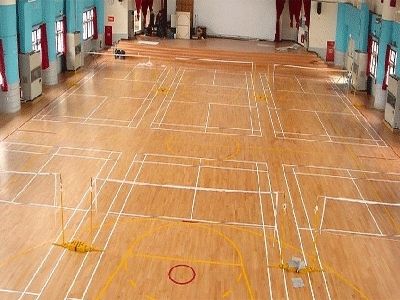 排球场木地板